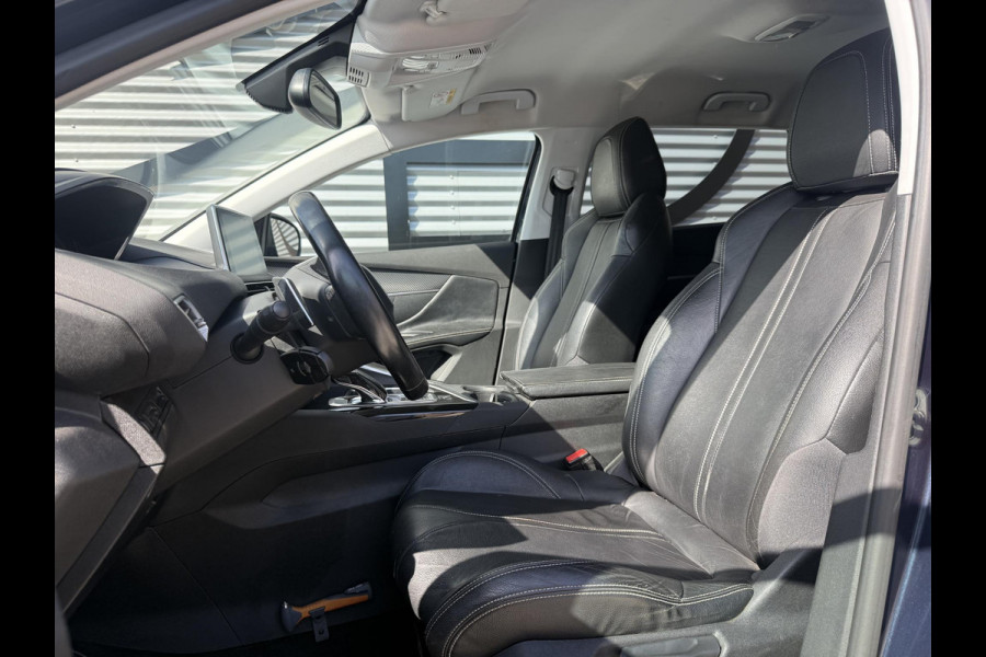 Peugeot 5008 1.2 PureTech Active 7p. 2e Eigenaar|Navi|Clima|Trekhaak|Carplay|Cruise|PDC|N.A.P|Leder|Nieuwe APK bij Aflevering