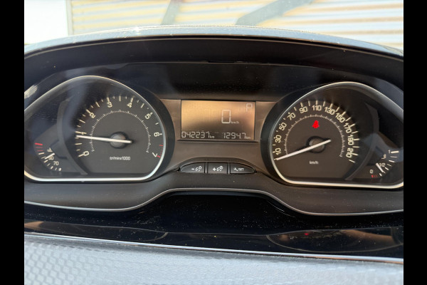 Peugeot 2008 1.2 PureTech Blue Lion 2e Eigenaar|Navi|Airco|Carplay|Cruise|PDC|N.A.P|APK tot 04-2027