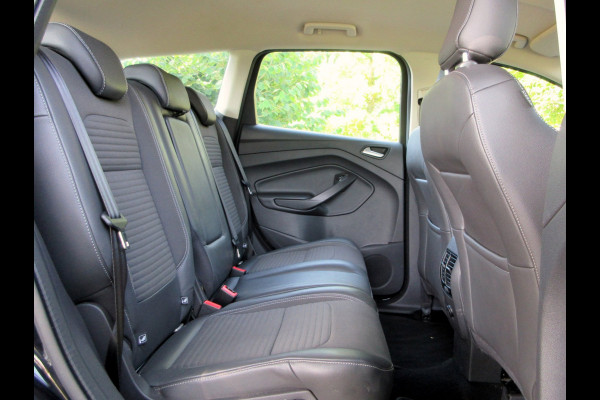 Ford Kuga 1.5 Titanium * Navi * Camera * Trekhaak *