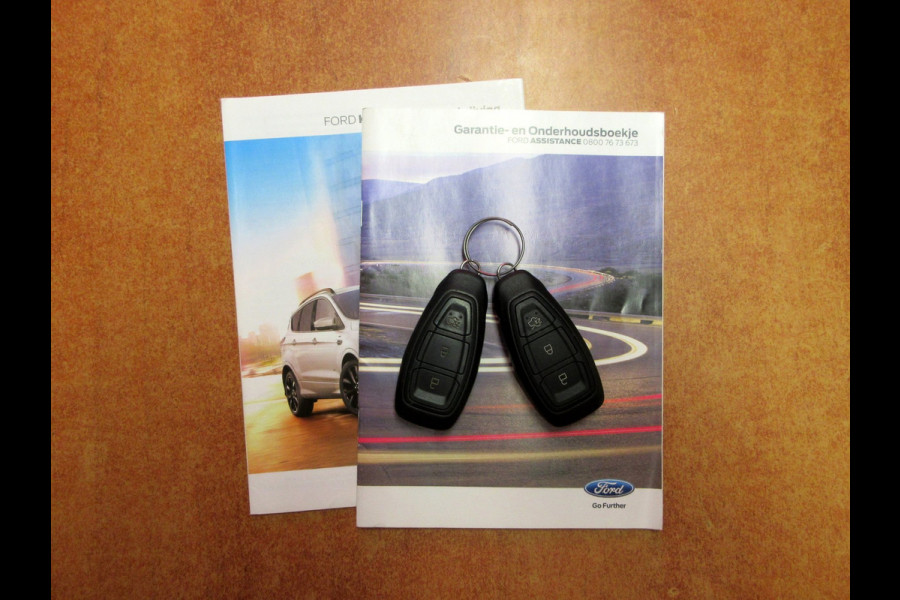 Ford Kuga 1.5 Titanium * Navi * Camera * Trekhaak *