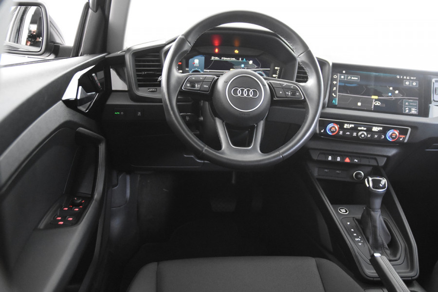 Audi A3 30 TFSI S-Tronic *1ste Eigenaar*Navigatie*Stoelverwarming*Camera*