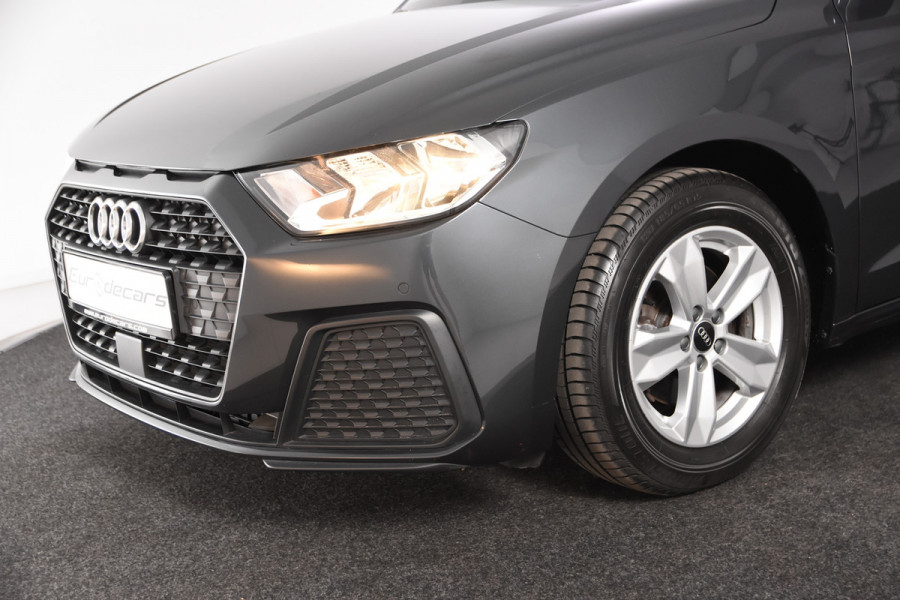 Audi A3 30 TFSI S-Tronic *1ste Eigenaar*Navigatie*Stoelverwarming*Camera*