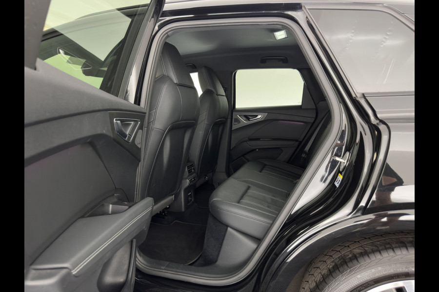 Audi Q4 e-tron 40 Launch S-Line Edition Competition 77 kWh [3-Fase-11kW] {SoH-89%} (INCL-BTW) *HEAT-PUMP | LEATHER | MATRIX-LED | SONOS-SOUND | ADAPTIVE-CRUISE | HEATED-SPORTSEATS | AMBIENTLIGHT | DIGI-COCKPIT | CAMERA | KEYLESS | HEAD-UP |  DAB+ | TOWBAR | 20''ALU*