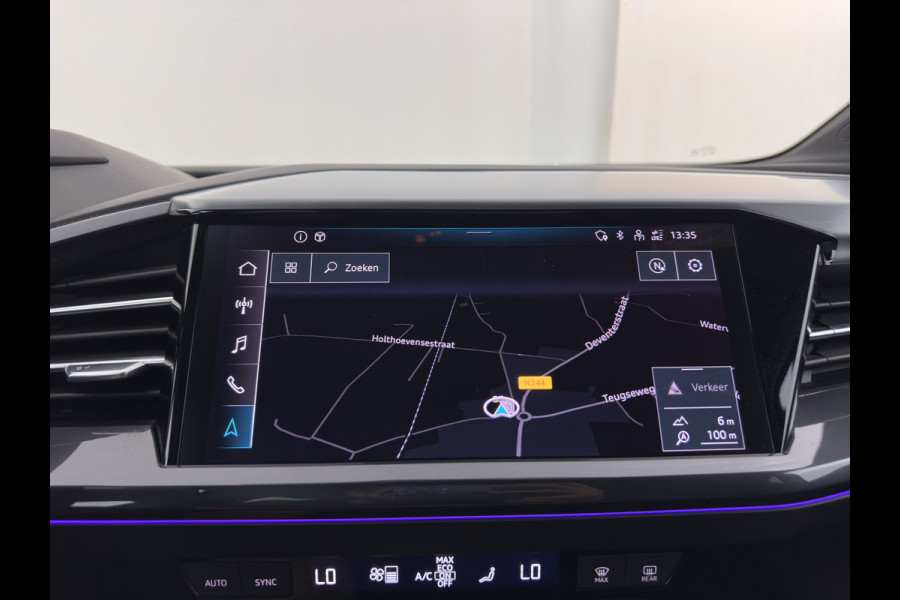 Audi Q4 e-tron 40 Launch S-Line Edition Competition 77 kWh [3-Fase-11kW] {SoH-89%} (INCL-BTW) *HEAT-PUMP | LEATHER | MATRIX-LED | SONOS-SOUND | ADAPTIVE-CRUISE | HEATED-SPORTSEATS | AMBIENTLIGHT | DIGI-COCKPIT | CAMERA | KEYLESS | HEAD-UP |  DAB+ | TOWBAR | 20''ALU*