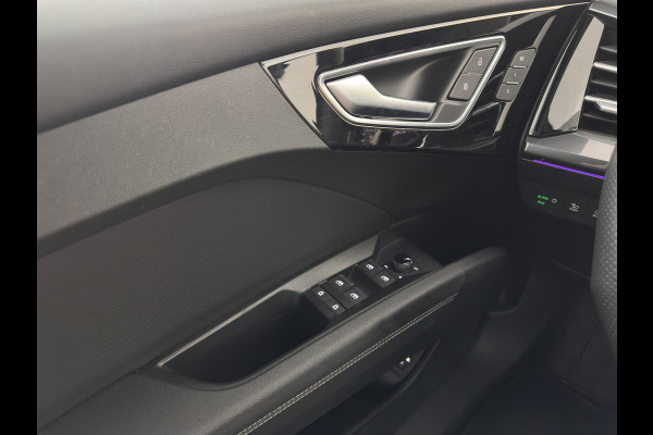 Audi Q4 e-tron 40 Launch S-Line Edition Competition 77 kWh [3-Fase-11kW] {SoH-89%} (INCL-BTW) *HEAT-PUMP | LEATHER | MATRIX-LED | SONOS-SOUND | ADAPTIVE-CRUISE | HEATED-SPORTSEATS | AMBIENTLIGHT | DIGI-COCKPIT | CAMERA | KEYLESS | HEAD-UP |  DAB+ | TOWBAR | 20''ALU*