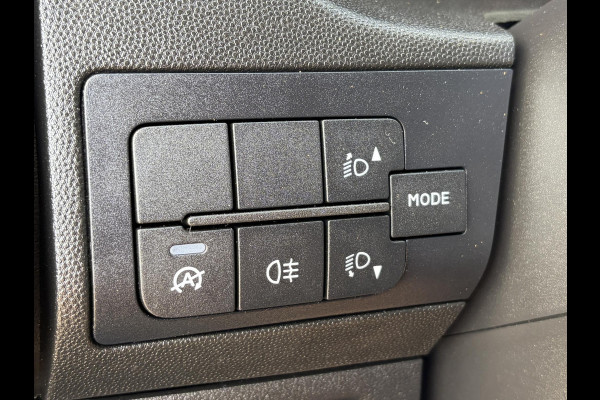 Peugeot Boxer 330 2.2 HDi L1H1*NAV*CAM*3PERS*HAAK*CRUISE*A/C*TEL