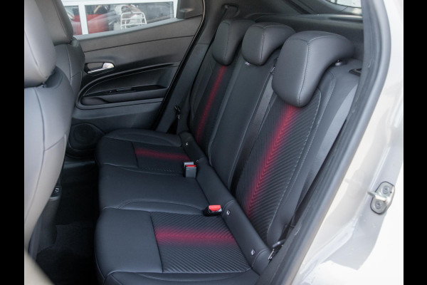 Alfa Romeo junior Elettrica Ti 54 kWh | Clima | Adapt. Cruise | Keyless | Handsfree A-Klep | PDC rondom | Pack Techno | Warmtepomp | Bicolore