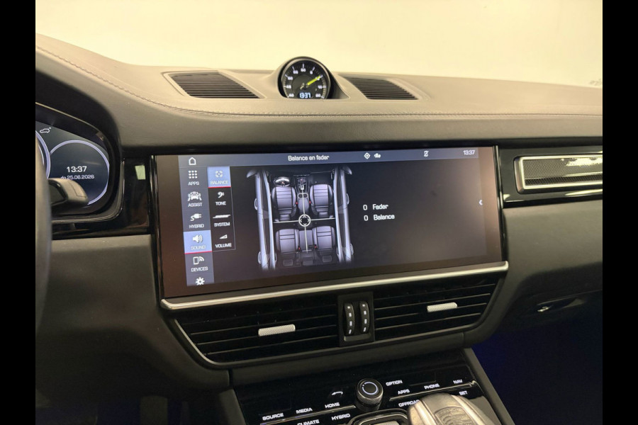 Porsche Cayenne Coupé 3.0 E-Hybrid*NL-Auto*NAP*Pano*Luchtvering*Head-Up*Trekhaak*Stoel airco
