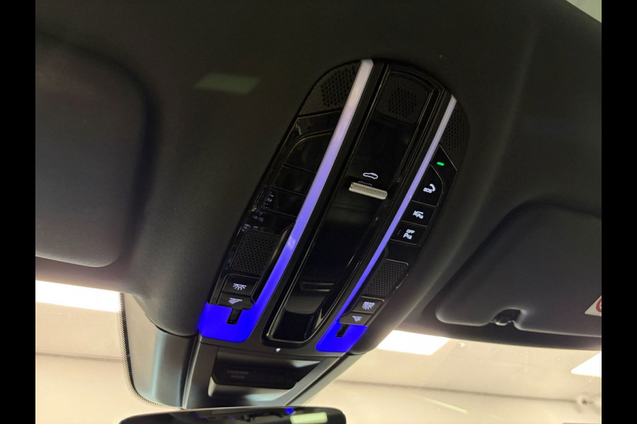 Porsche Cayenne Coupé 3.0 E-Hybrid*NL-Auto*NAP*Pano*Luchtvering*Head-Up*Trekhaak*Stoel airco
