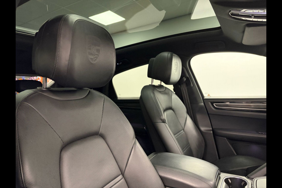 Porsche Cayenne Coupé 3.0 E-Hybrid*NL-Auto*NAP*Pano*Luchtvering*Head-Up*Trekhaak*Stoel airco
