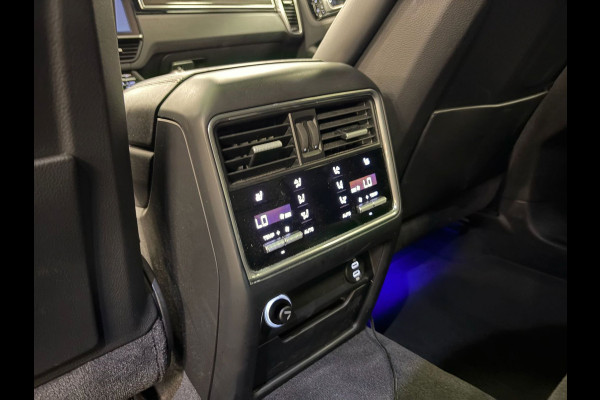 Porsche Cayenne Coupé 3.0 E-Hybrid*NL-Auto*NAP*Pano*Luchtvering*Head-Up*Trekhaak*Stoel airco
