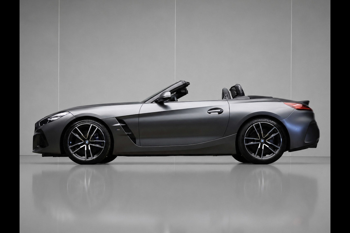 BMW Z4 Roadster SDrive30i High Executive Edition Sport (APPLE CARPLAY,NAVI,CAMERA,HARMAN KARDON,PDC,LEDER,SPORTSTOELEN,LM VELGEN)