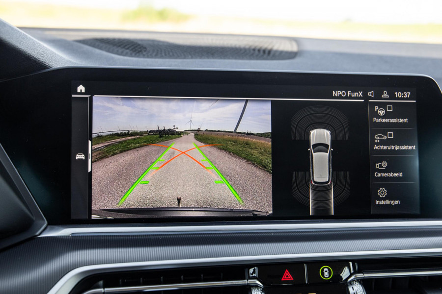BMW X5 xDrive45e High Executive CARPLAY / CAMERA / DEALER ONDERHOUDEN / ZWART LEER / STOELVERWARMING / TREKHAAK