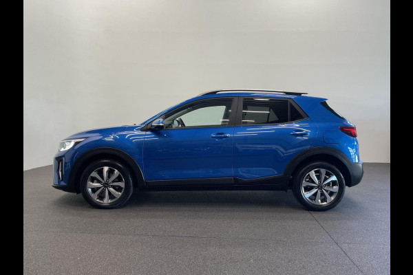 Kia Stonic 1.0 T-GDi MHEV DynamicPlusLine Navigatie Apple Carplay Android Auto Lichtmetalen Velgen Climate Control Cruise control Parkeer sensoren