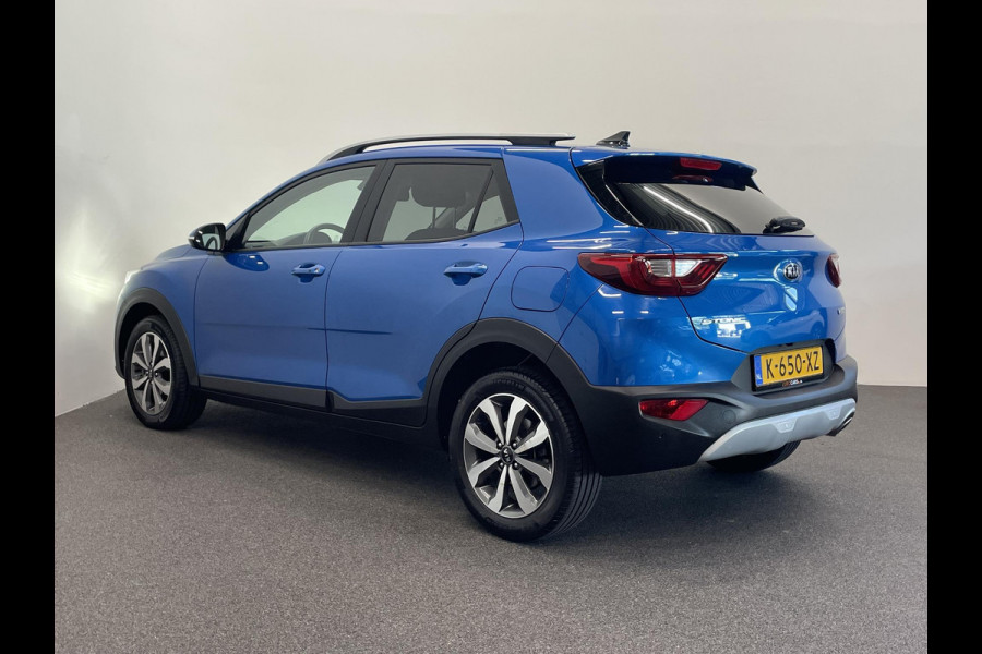 Kia Stonic 1.0 T-GDi MHEV DynamicPlusLine Navigatie Apple Carplay Android Auto Lichtmetalen Velgen Climate Control Cruise control Parkeer sensoren