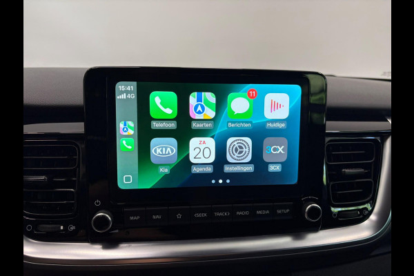 Kia Stonic 1.0 T-GDi MHEV DynamicPlusLine Navigatie Apple Carplay Android Auto Lichtmetalen Velgen Climate Control Cruise control Parkeer sensoren