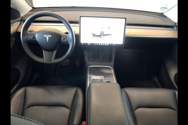 Tesla Model Y RWD 58 kWh - Navi - Leder - Panoramadak - Org.NL