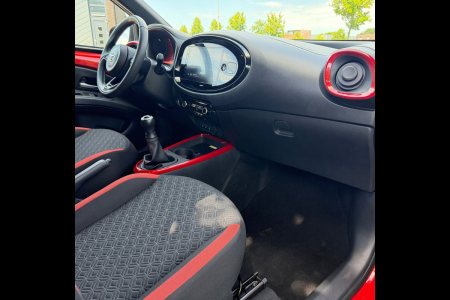 Toyota Aygo X 1.0 VVT-i MT Envy