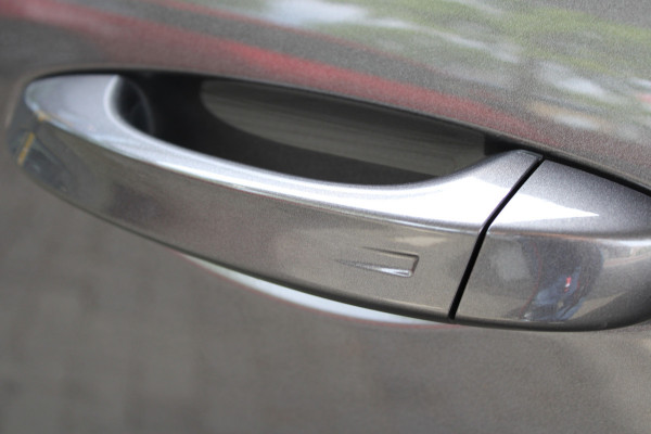 Citroën C5 X 1.6 Plug-in Hybrid 225 Shine | Panoramadak | Massage | Leder | Head-Up | Full