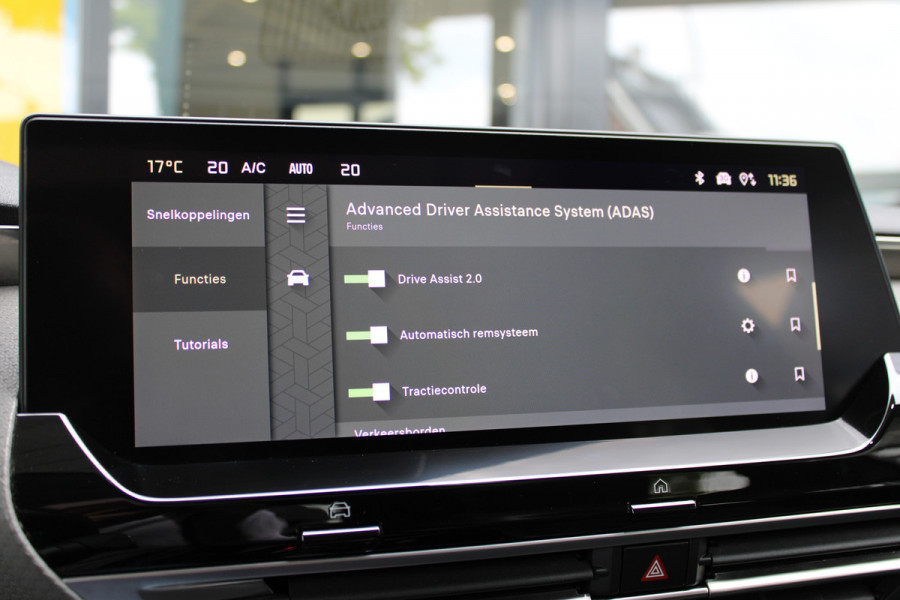 Citroën C5 X 1.6 Plug-in Hybrid 225 Shine | Panoramadak | Massage | Leder | Head-Up | Full