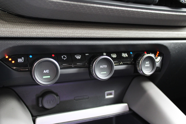 Citroën C5 X 1.6 Plug-in Hybrid 225 Shine | Panoramadak | Massage | Leder | Head-Up | Full
