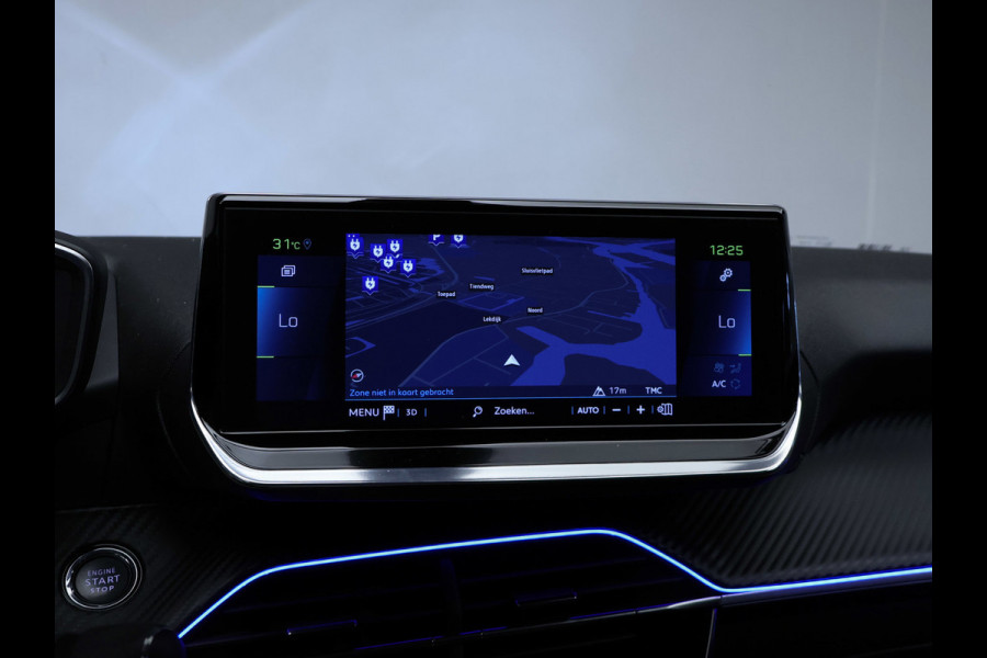 Peugeot e-208 EV Allure 50 kWh Sport (APPLE CARPLAY,NAVI,CAMERA,SFEERVERLICHTING,LED,CLIMATE,CRUISE,GETINT,SPORTSTOELEN,LM VELGEN)