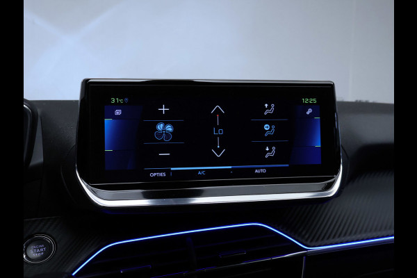 Peugeot e-208 EV Allure 50 kWh Sport (APPLE CARPLAY,NAVI,CAMERA,SFEERVERLICHTING,LED,CLIMATE,CRUISE,GETINT,SPORTSTOELEN,LM VELGEN)