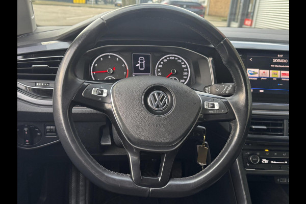 Volkswagen Polo 1.0 TSI Highline - Apple CarPlay / Navigatie Airco I LED I PDC I Sport velgen & interieur I Dealer onderhouden