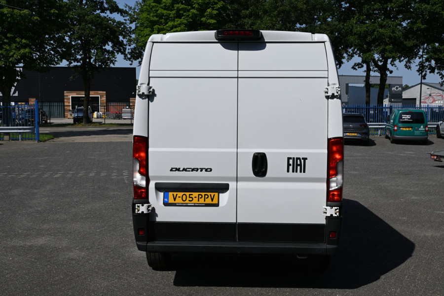 Fiat Ducato L2H2 2.2 MultiJet 140 pk 3.5t Camera, Cruise control, 270 Graden deuren