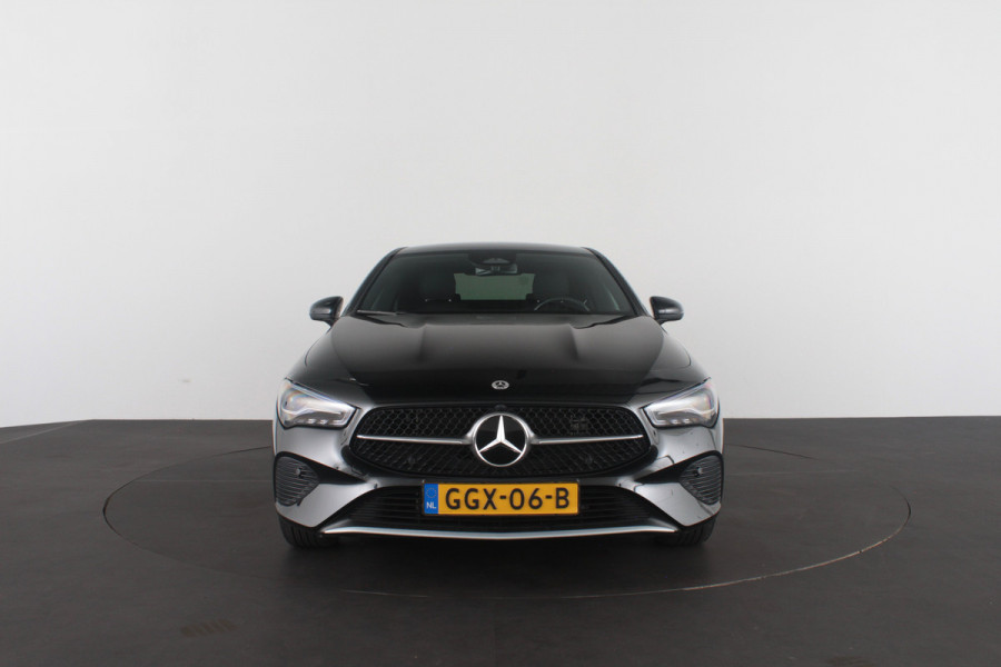 Mercedes-Benz CLA-Klasse 250 e Star Edition > Keyless/Camera/Cruise control adaptief/Stoelverwarming...