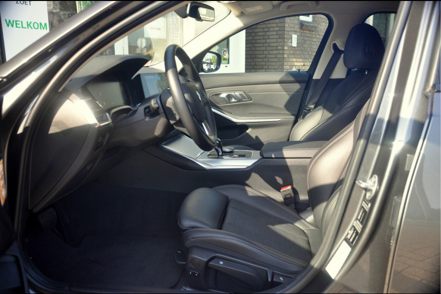 BMW 3-serie 320i Business Edition Plus | Adaptive Cruise | 44.000 km!