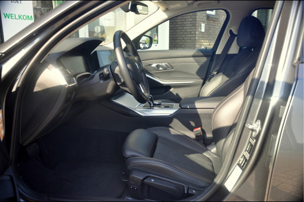 BMW 3-serie 320i Business Edition Plus | Adaptive Cruise | 44.000 km!