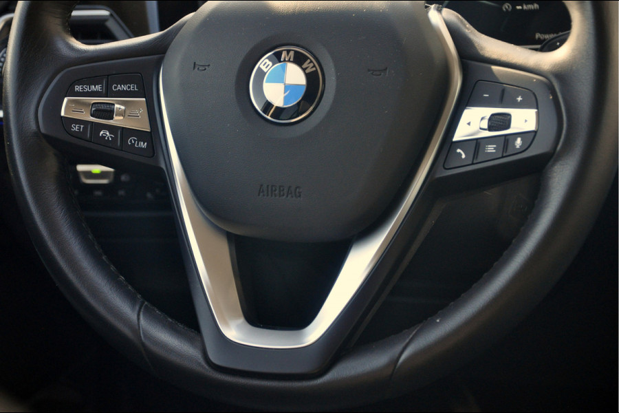 BMW 3-serie 320i Business Edition Plus | Adaptive Cruise | 44.000 km!