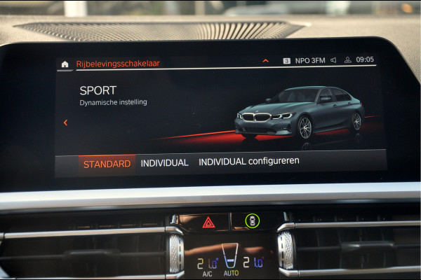 BMW 3-serie 320i Business Edition Plus | Adaptive Cruise | 44.000 km!
