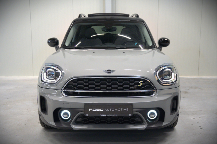 MINI Countryman 1.5 Cooper S E ALL4 Chili | Panoramadak | Stoelverwarming | Stuurverwarming | Head-Up Display | Camera | Apple Carplay | Keyless | Cruise Control | Navigatie | SOH 90%