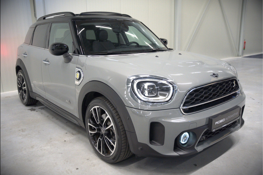 MINI Countryman 1.5 Cooper S E ALL4 Chili | Panoramadak | Stoelverwarming | Stuurverwarming | Head-Up Display | Camera | Apple Carplay | Keyless | Cruise Control | Navigatie | SOH 90%