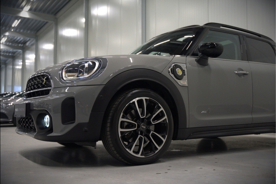 MINI Countryman 1.5 Cooper S E ALL4 Chili | Panoramadak | Stoelverwarming | Stuurverwarming | Head-Up Display | Camera | Apple Carplay | Keyless | Cruise Control | Navigatie | SOH 90%