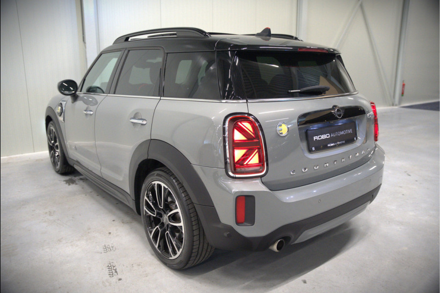 MINI Countryman 1.5 Cooper S E ALL4 Chili | Panoramadak | Stoelverwarming | Stuurverwarming | Head-Up Display | Camera | Apple Carplay | Keyless | Cruise Control | Navigatie | SOH 90%