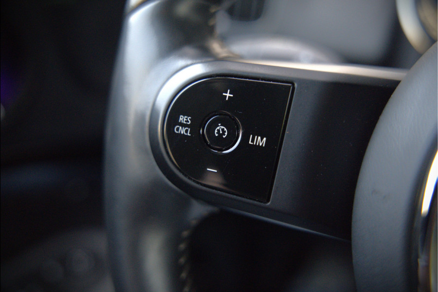 MINI Countryman 1.5 Cooper S E ALL4 Chili | Panoramadak | Stoelverwarming | Stuurverwarming | Head-Up Display | Camera | Apple Carplay | Keyless | Cruise Control | Navigatie | SOH 90%