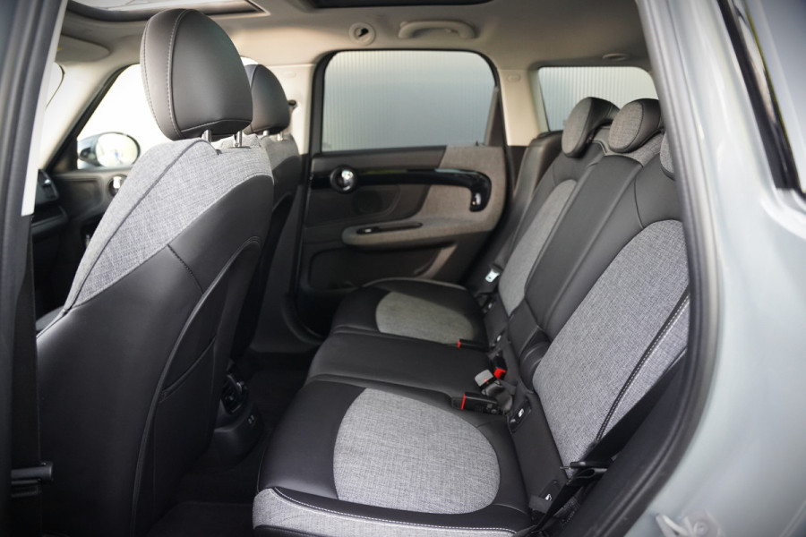 MINI Countryman 1.5 Cooper S E ALL4 Chili | Panoramadak | Stoelverwarming | Stuurverwarming | Head-Up Display | Camera | Apple Carplay | Keyless | Cruise Control | Navigatie | SOH 90%
