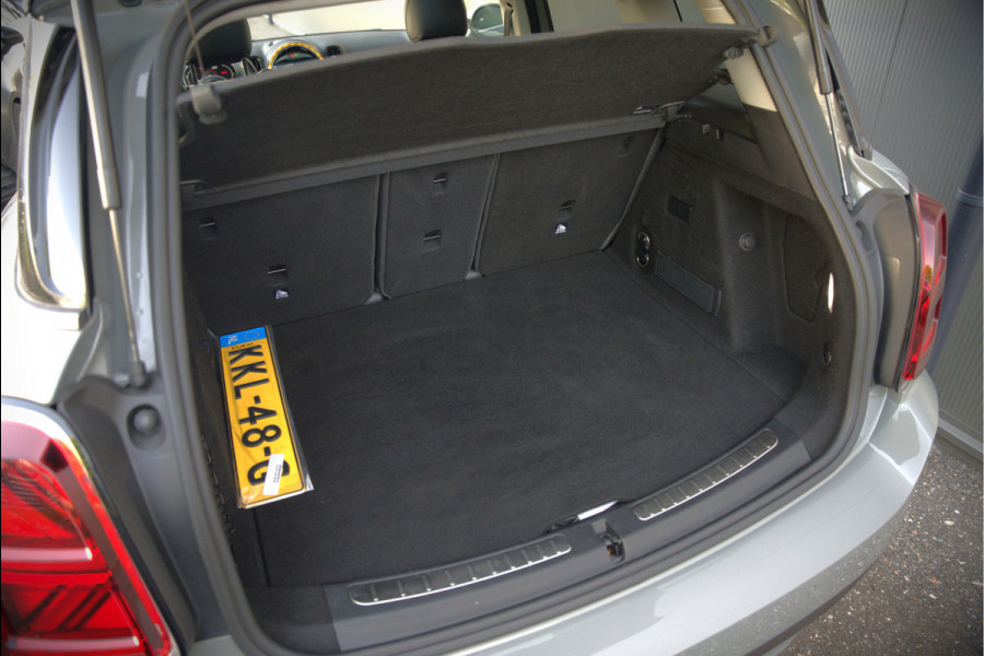 MINI Countryman 1.5 Cooper S E ALL4 Chili | Panoramadak | Stoelverwarming | Stuurverwarming | Head-Up Display | Camera | Apple Carplay | Keyless | Cruise Control | Navigatie | SOH 90%