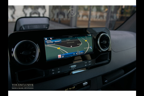 Mercedes-Benz Sprinter 317 CDI L2H2 Facelift|Pro|LED-verlichting|Cruise|MBUX|Camera|Betimmering|Verw-stoelen|New Service