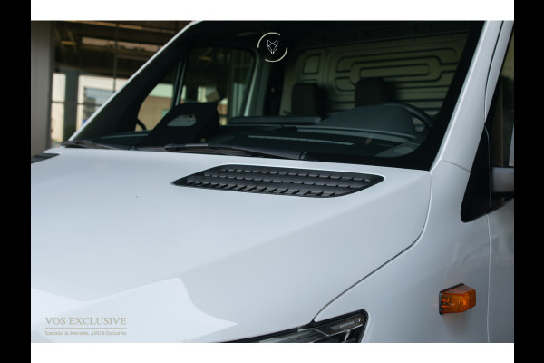 Mercedes-Benz Sprinter 317 CDI L2H2 Facelift|Pro|LED-verlichting|Cruise|MBUX|Camera|Betimmering|Verw-stoelen|New Service