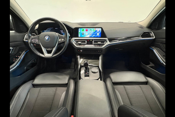 BMW 3 Serie Touring 330e Sportline Automaat 292pk Airco Navi Carplay PDC VA Adaptive Cruise Control Stoel/Stuurwielverwarming Full LED BMW HiFi