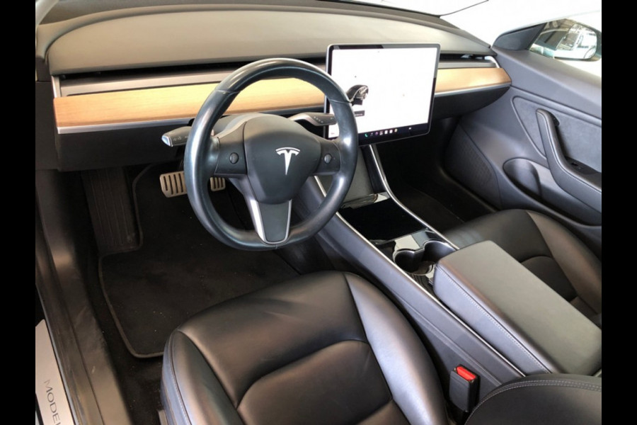 Tesla Model 3 Performance AWD 75 kWh - Panoramadak - Navi - Camera