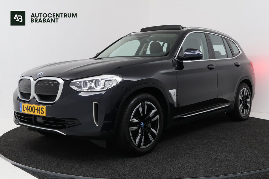 BMW iX3 Executive 80 kWh (PANORAMADAK, SFEERVERLICHTING, ADAPTIVE CRUISE, AUTOPILOT, STOELVERWARMING, 1e EIGENAAR)