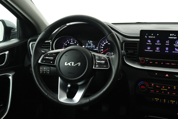 Kia Ceed Sportswagon 1.0 T-GDi DynamicPlusLine (TREKHAAK AFNEEMBAAR, STOEL-/STUURVERWARMING, CAMERA, ADAPTIVE CRUISE, CARPLAY)