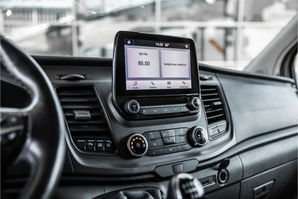 Ford Transit Custom 300 2.0 TDCI L2H1 | Raptor Edition | CarPlay | Camera | Trekhaak | PDC V+A | Nieuwe APK | Stoelverwarming | PDC V+A