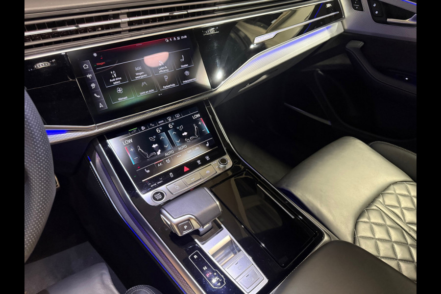 Audi Q8 60 TFSI e quattro S Line Comp Pano|RS Seat|HuD|Trekhaak