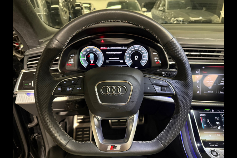 Audi Q8 60 TFSI e quattro S Line Comp Pano|RS Seat|HuD|Trekhaak